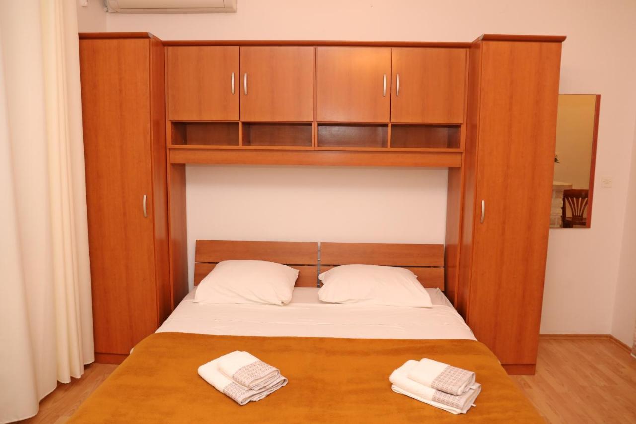 Pansion Marinka-Bire Rooms Lumbarda Extérieur photo