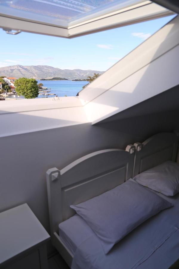 Pansion Marinka-Bire Rooms Lumbarda Extérieur photo