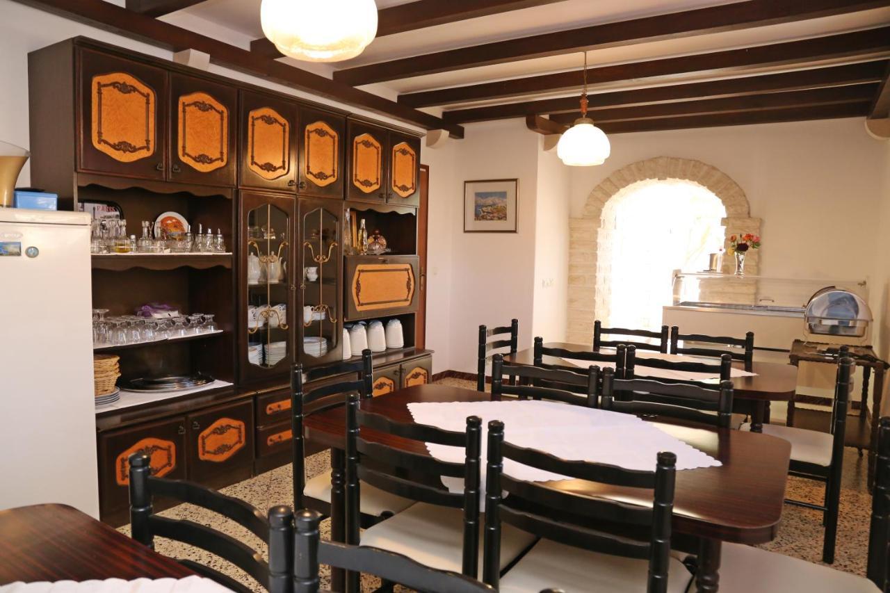 Pansion Marinka-Bire Rooms Lumbarda Extérieur photo